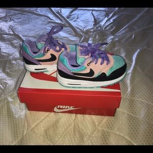 Nike Air Max 1 NK Day 
“Have a Nike Day” size 5c